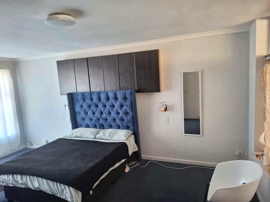  Bedroom Property for Sale in Plumstead Western Cape